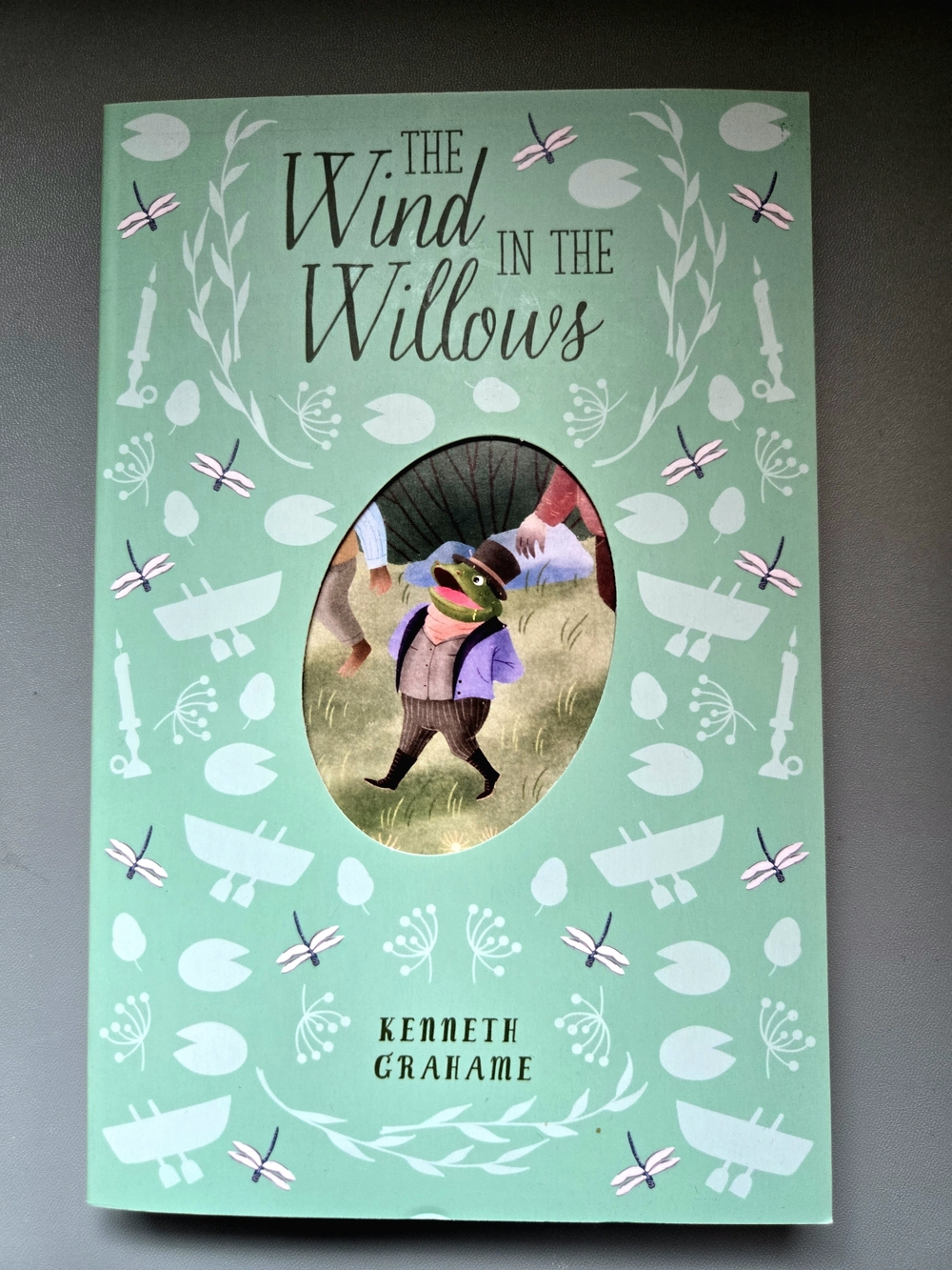 The Wind in the Willows By Kenneth Grahame Book